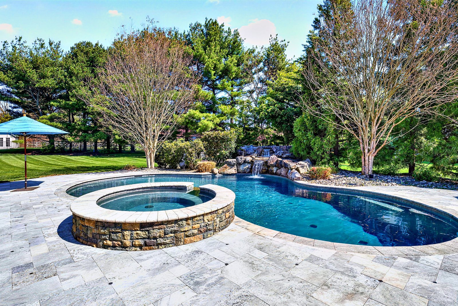Resort pool, spa and waterfall — Apex 4K cinematic grade, Moorestown
